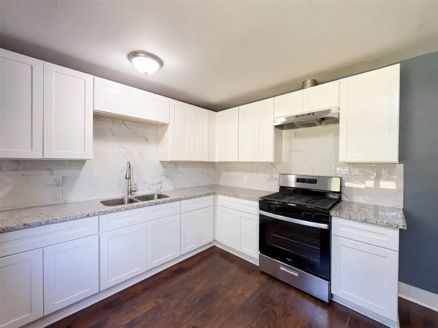 7405 Sterlingshire Street, Houston, TX 77016 - #3