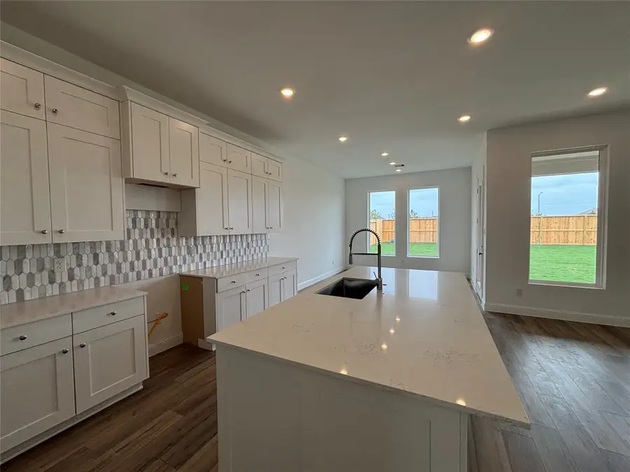 31511 Meadow Run Lane, Fulshear, TX 77423 - Image #2