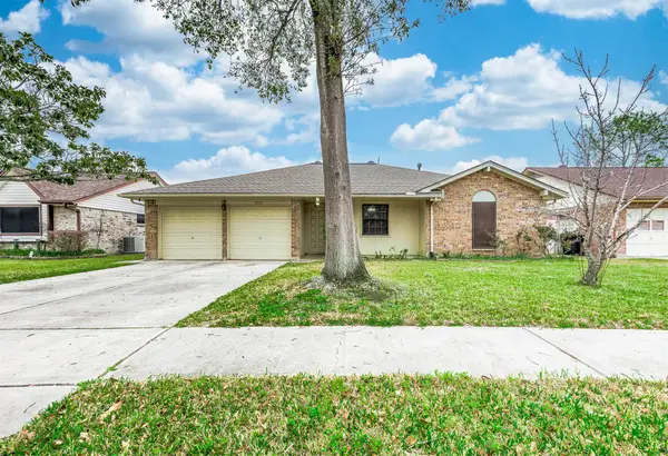 10523 Sagevale Lane, Houston, TX 77089