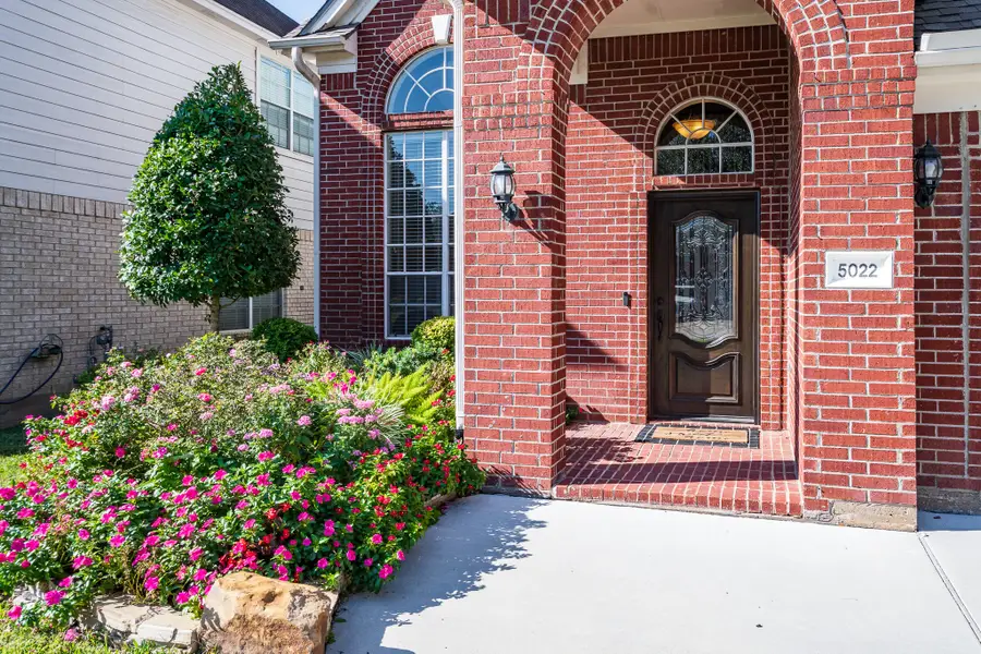 5022 Double Eagle Drive, Pasadena, TX 77505 - Image #2