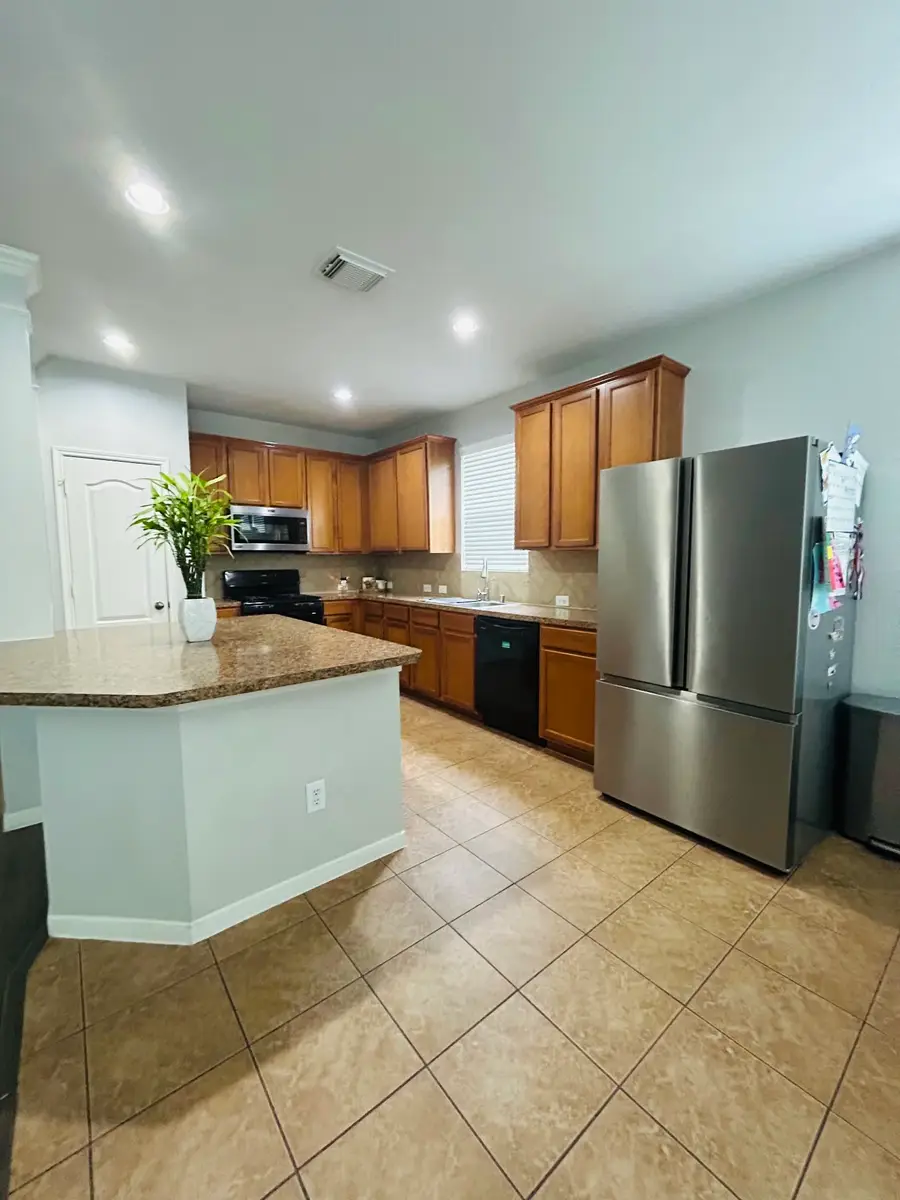 18902 Cluster Oaks Drive, Magnolia, TX 77355 - #2