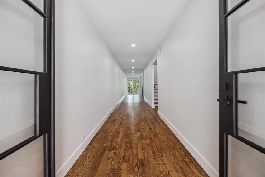 109 Sage Road, Houston, TX 77056 - Image #3