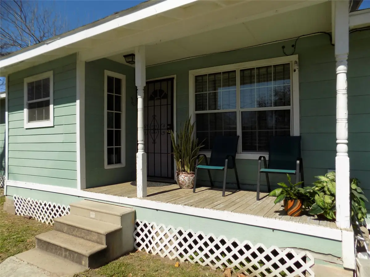 5016 Creekmont Drive, Houston, TX 77091 - #1