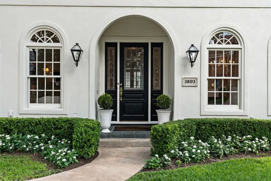 3803 Marquette Street, West University Place, TX 77005 - #2