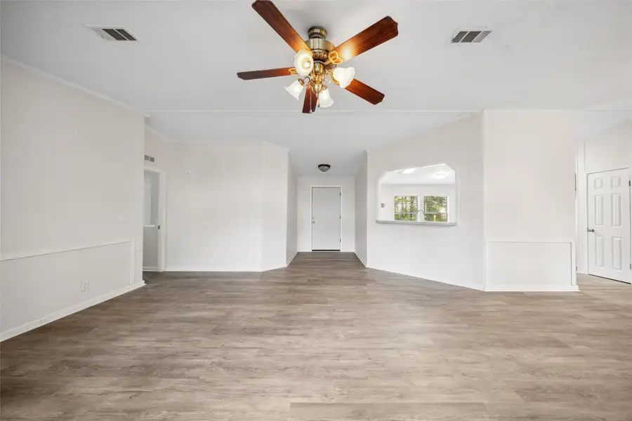 651 Cedar Point Drive, Livingston, TX 77351 - Image #2