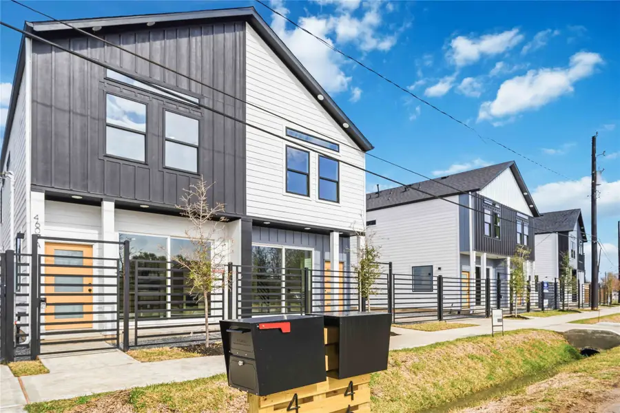 4609 Bricker Street #ABC, Houston, TX 77051 - #3