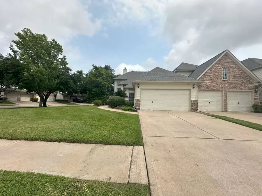 7203 Welshwood Lane, Sugar Land, TX 77479 - Image #2