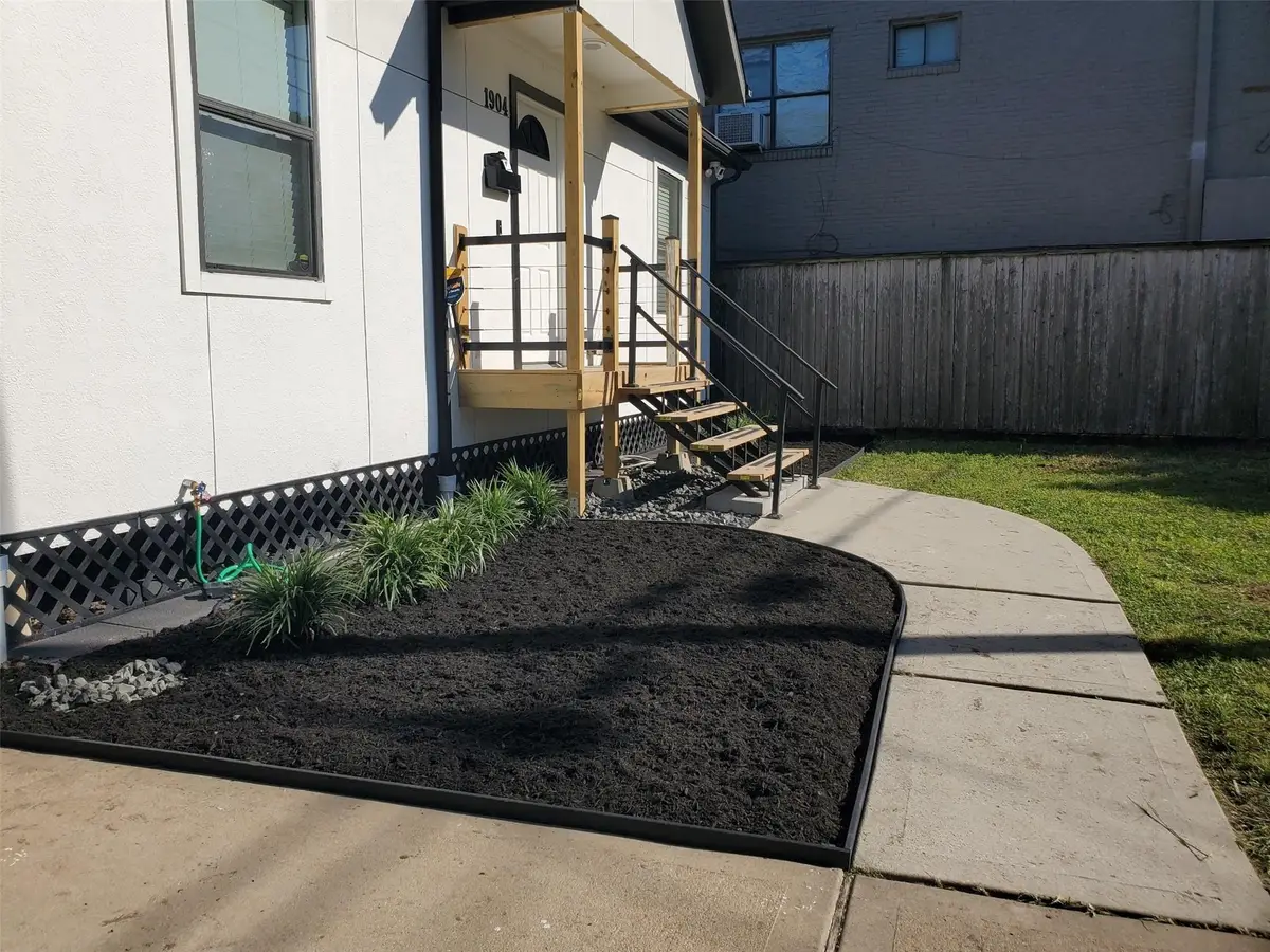 1904 Davis Street, Houston, TX 77026 - Image #1