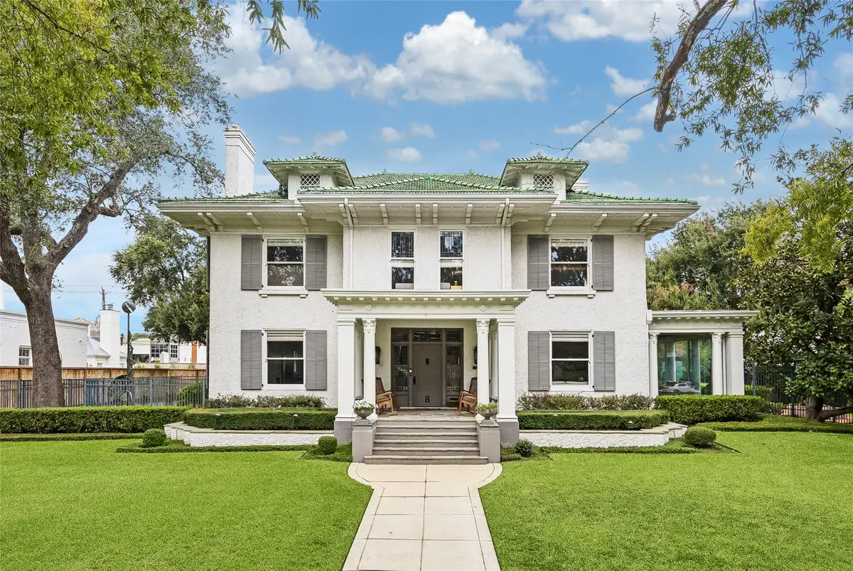8 Courtlandt Place, Houston, TX 77006 - #1