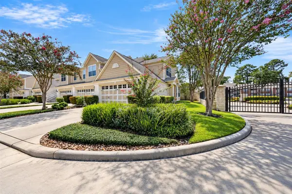 13600 Breton Ridge Street #17D, Houston, TX 77070