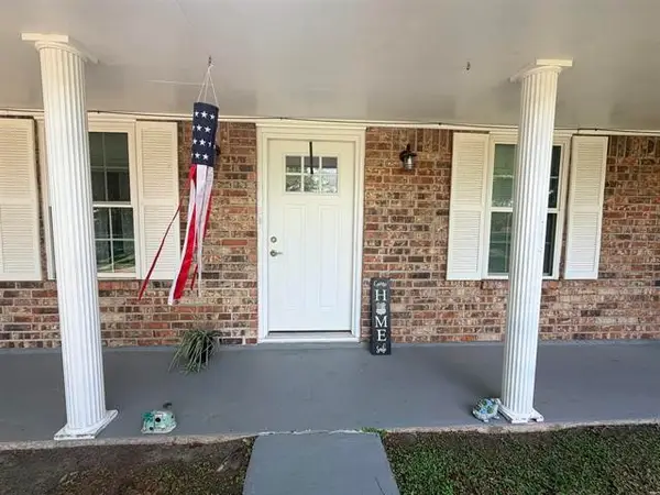 4395 Arbor Drive, Vidor, TX 77662