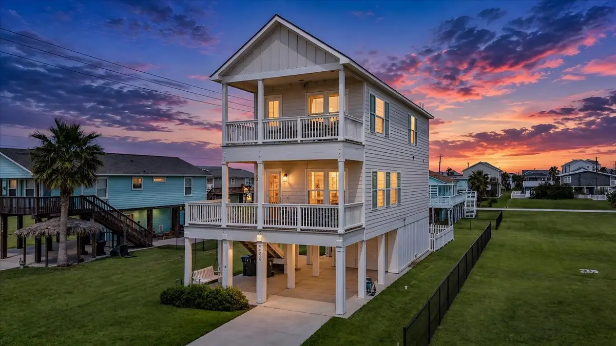 4219 Grayson Drive, Galveston, TX 77554 - #1