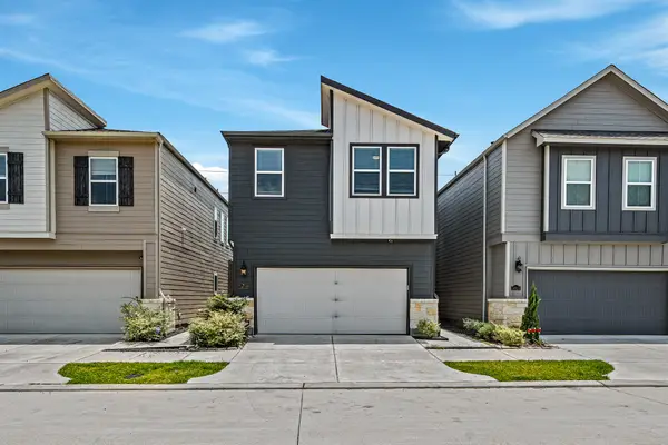 14819 Silent Gulf Avenue, Houston, TX 77082
