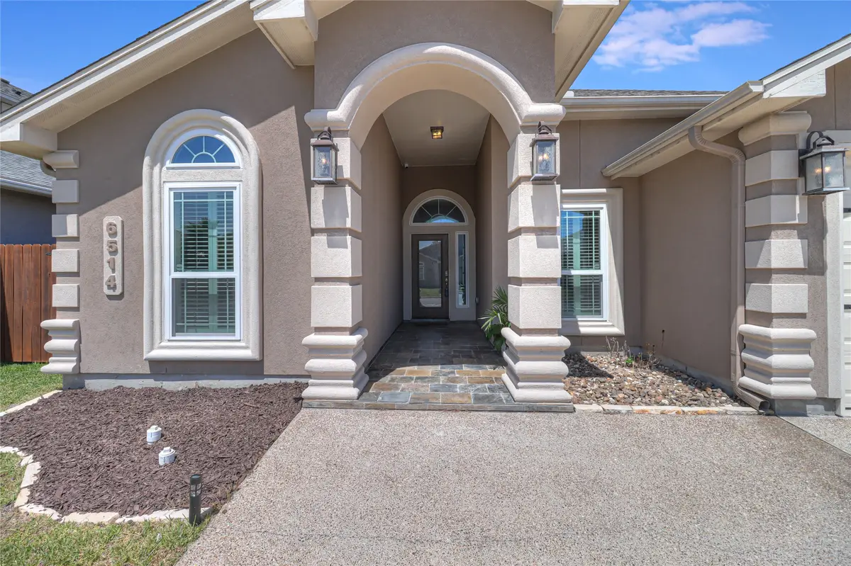 6514 Paddington Drive, Corpus Christi, TX 78414 - Image #1