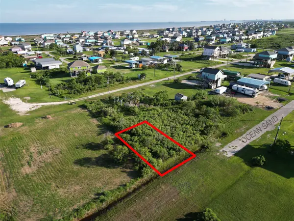 170 Ocean Sand, Crystal Beach, TX 77650