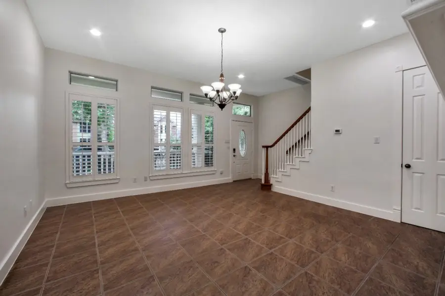4734 Cashel Glen Drive, Houston, TX 77069 - Image #2