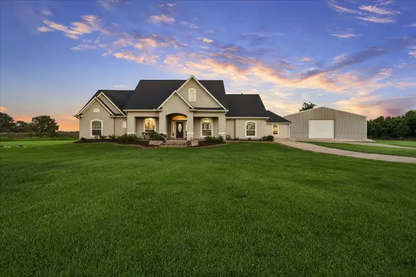 2702 Horseshoe Lane, Rosharon, TX 77583