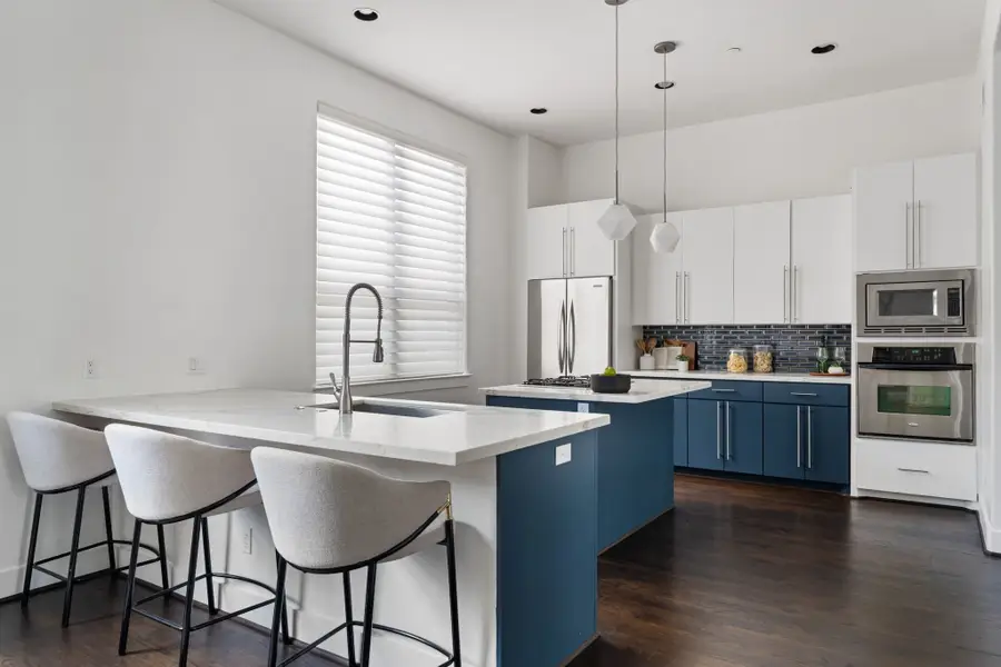 2105 Woodhead Street, Houston, TX 77019 - #2