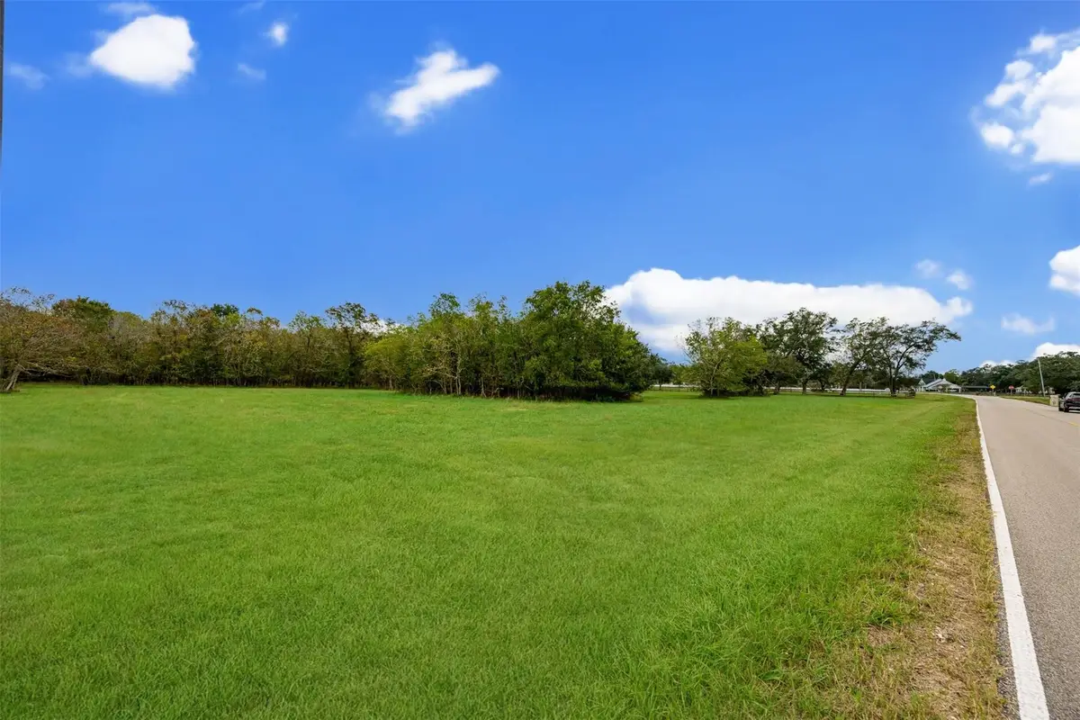 16702 Sun Valley Lane, Rosharon, TX 77583 - Image #1