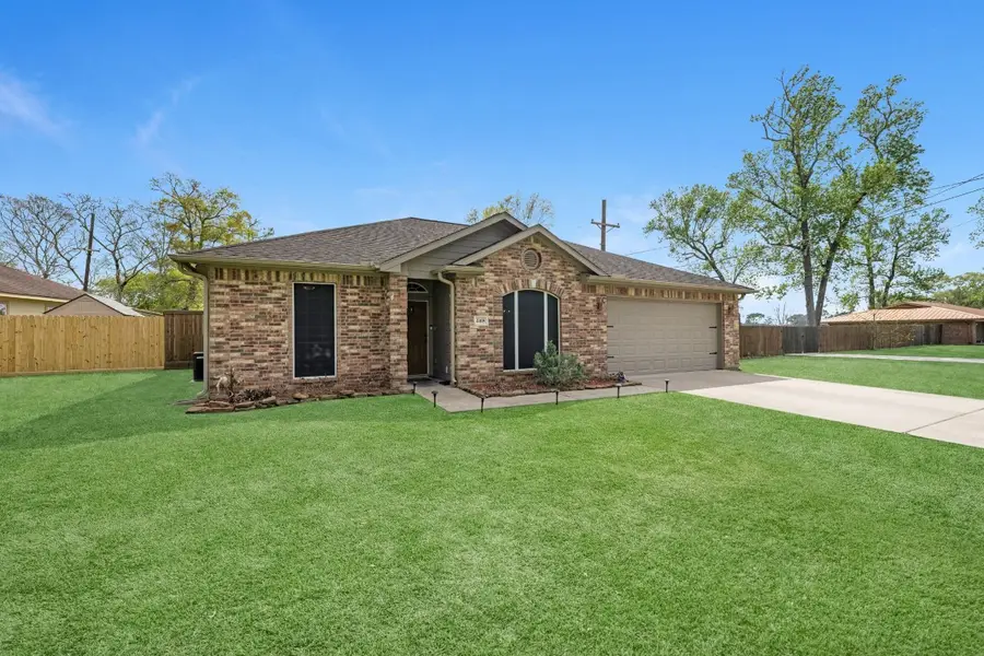 2418 Hollywood Avenue, Liberty, TX 77575 - #2