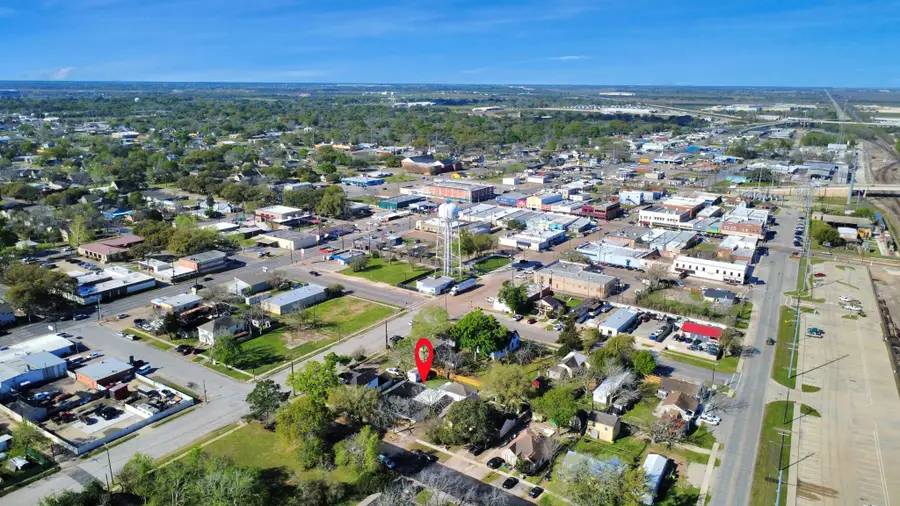 820 6th Street, Rosenberg, TX 77471 - #2