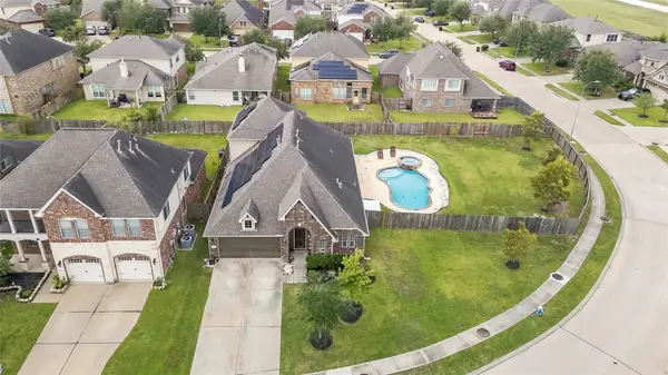 5622 Jay Thrush Drive, Richmond, TX 77407