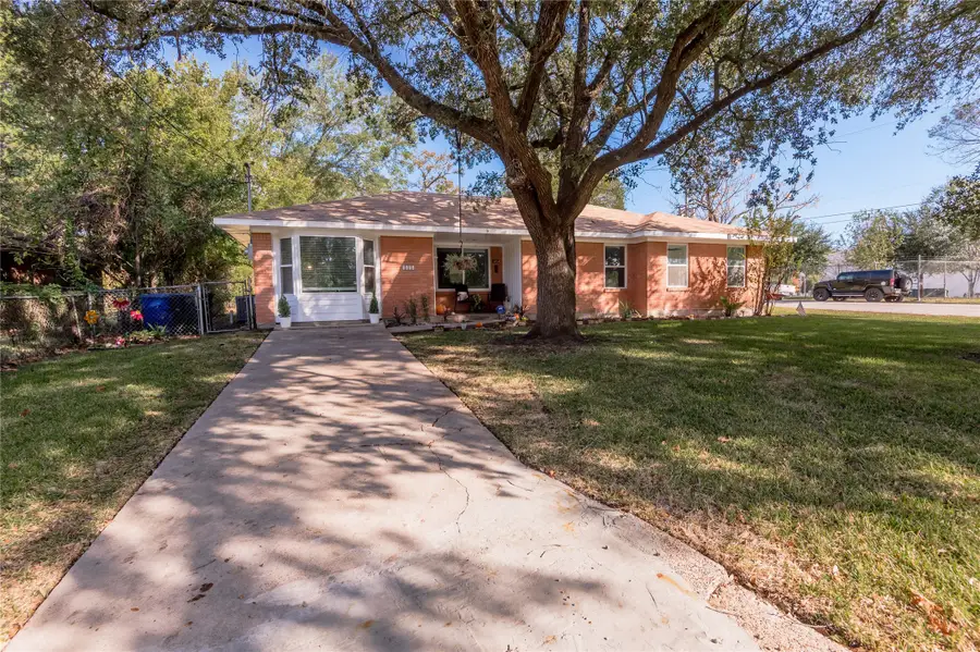 1414 23rd Street, Huntsville, TX 77340 - Image #2