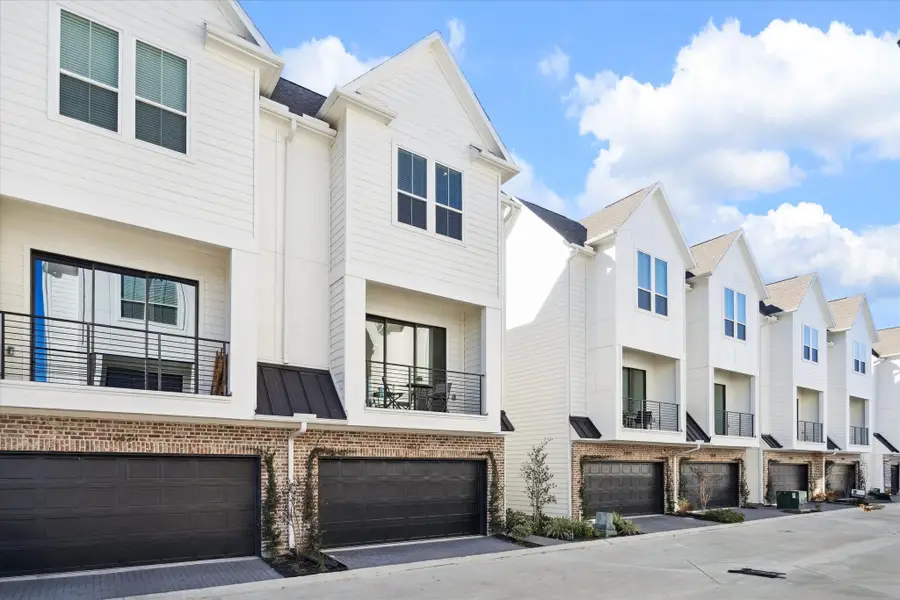 10619 Cascade Ledge Lane, Houston, TX 77025 - Image #2