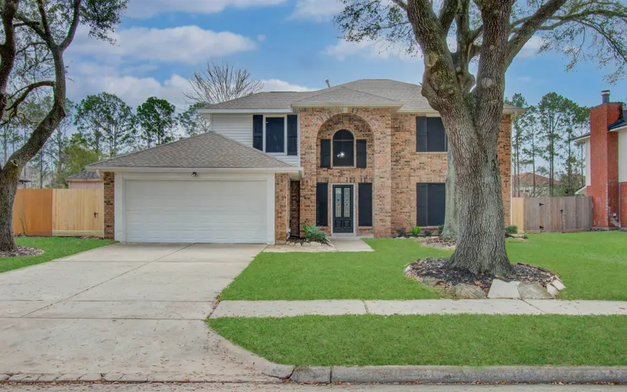 2211 S Mission Circle, Friendswood, TX 77546 - #2