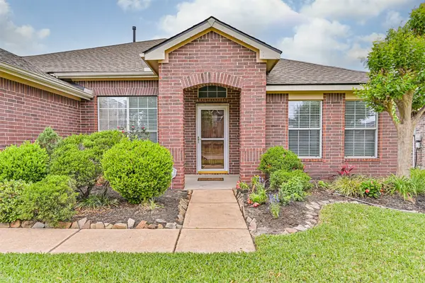 3430 Danbury Chase Trail, Fresno, TX 77545