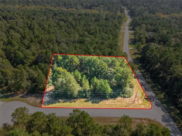 5-27-6 Feldspar Lane, Huntsville, TX 77340