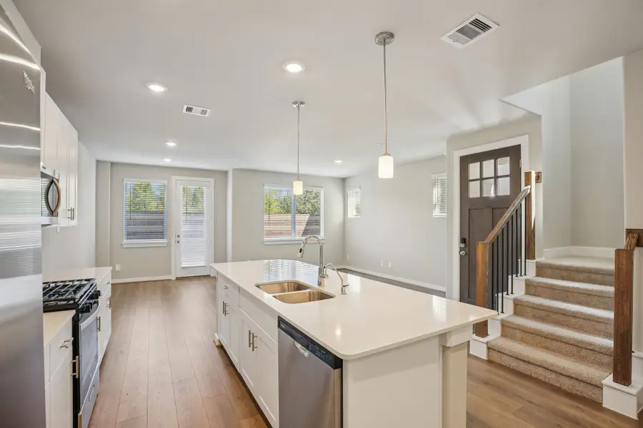 1139 Cedar Place Lane, Missouri City, TX 77459 - Image #3