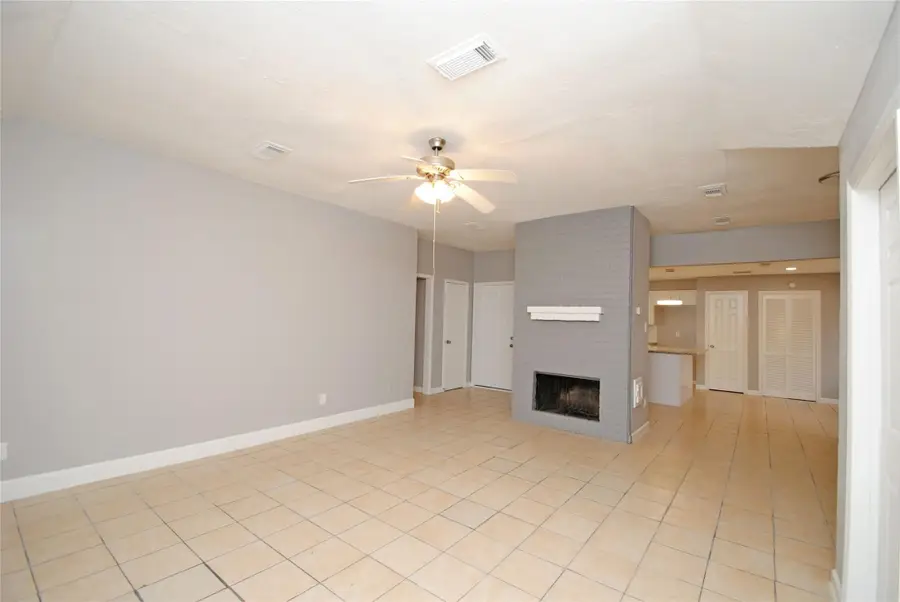 12802 Newbrook Drive, Houston, TX 77072 - Image #3