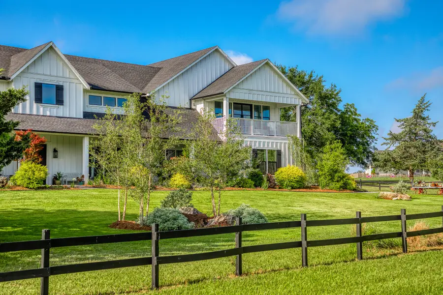 9352 Lake Drive, Chappell Hill, TX 77426 - Image #2