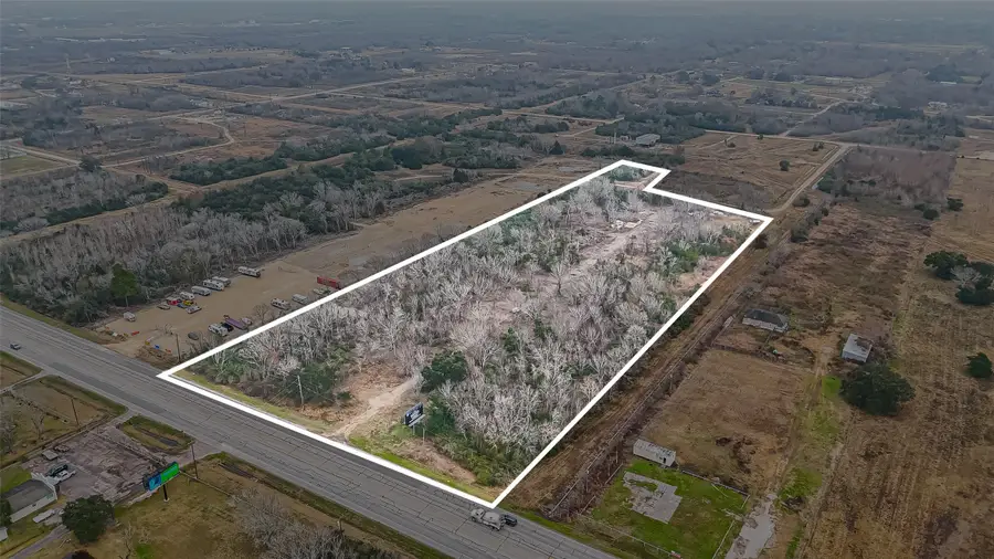 19701 Highway 35, Alvin, TX 77511 - Image #3