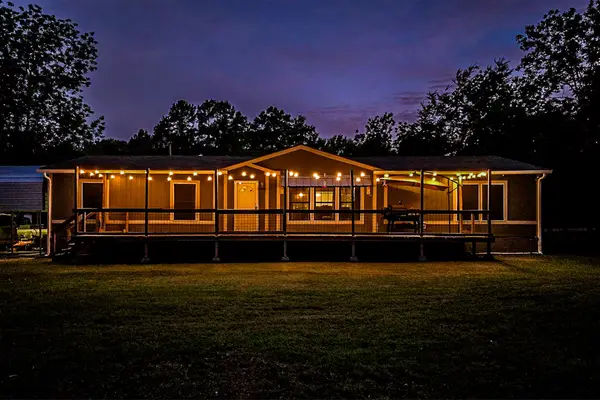 61 Kathryn Drive, Huntsville, TX 77320