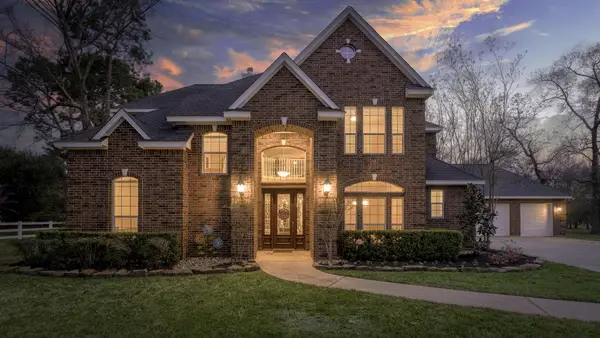 12311 Post Oak Court, Magnolia, TX 77354