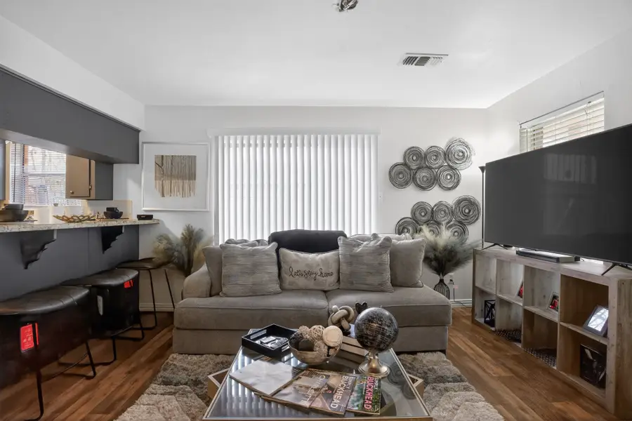 910 Mcleary Street, Houston, TX 77020 - Image #2