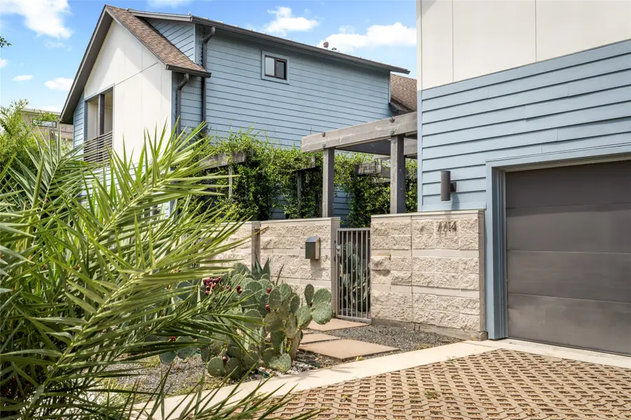 7714 Janak Drive, Houston, TX 77055 - Image #2