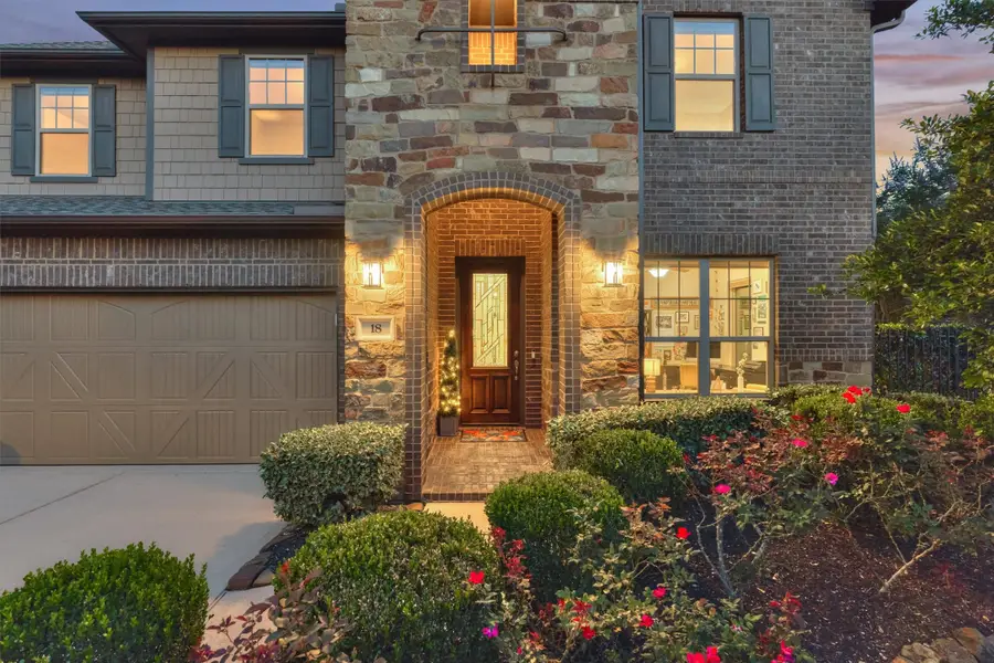 18 Shire Glen Place, The Woodlands, TX 77354 - #2