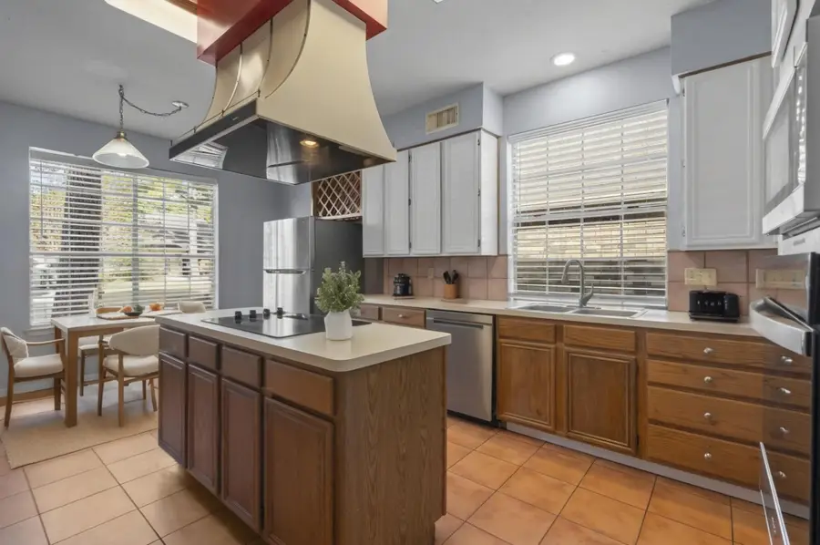 16023 Gladebrook Glen Lane, Houston, TX 77095 - Image #2