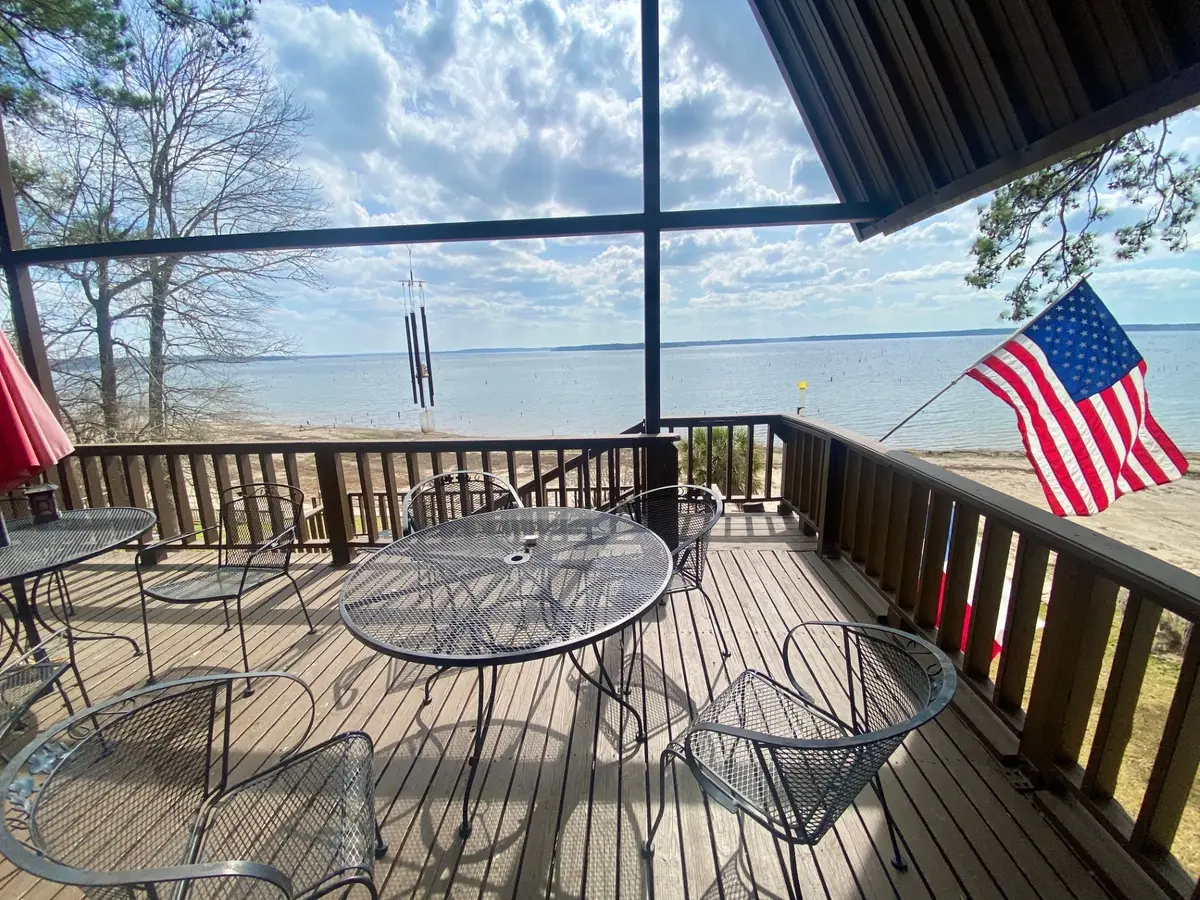 709 Cr 4921, Etoile, TX 75944 - #1