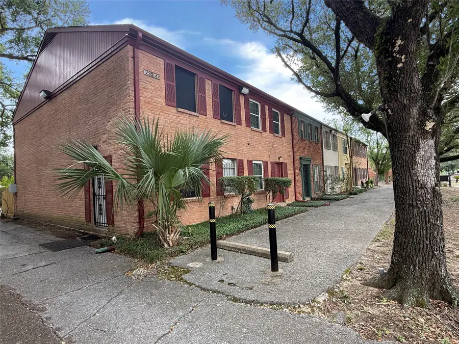 11529 Chimney Rock Road, Houston, TX 77035 - Image #2