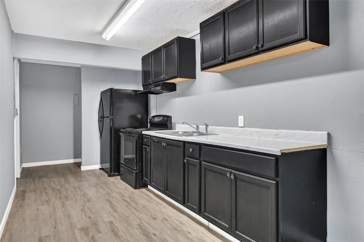 311 Grand Ave, Bacliff, TX 77518 - Image #1