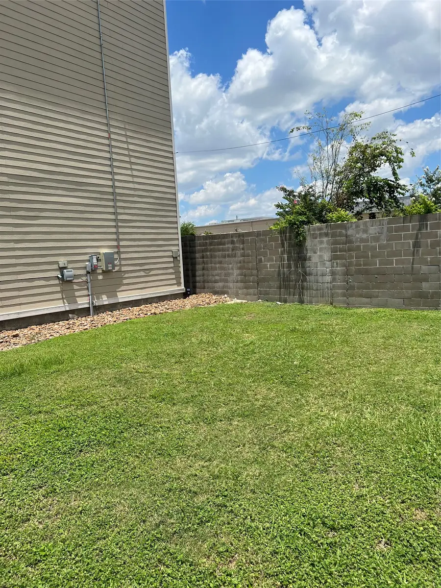 2102 Oatfield Drive, Houston, TX 77018 - #3