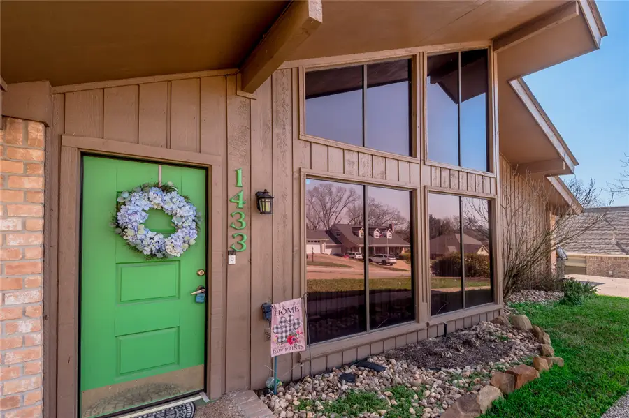 1433 Green Briar Drive, Huntsville, TX 77340 - #3