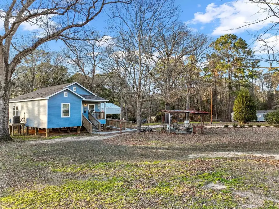 266 Joyce Street S, Brookeland, TX 75931 - Image #2