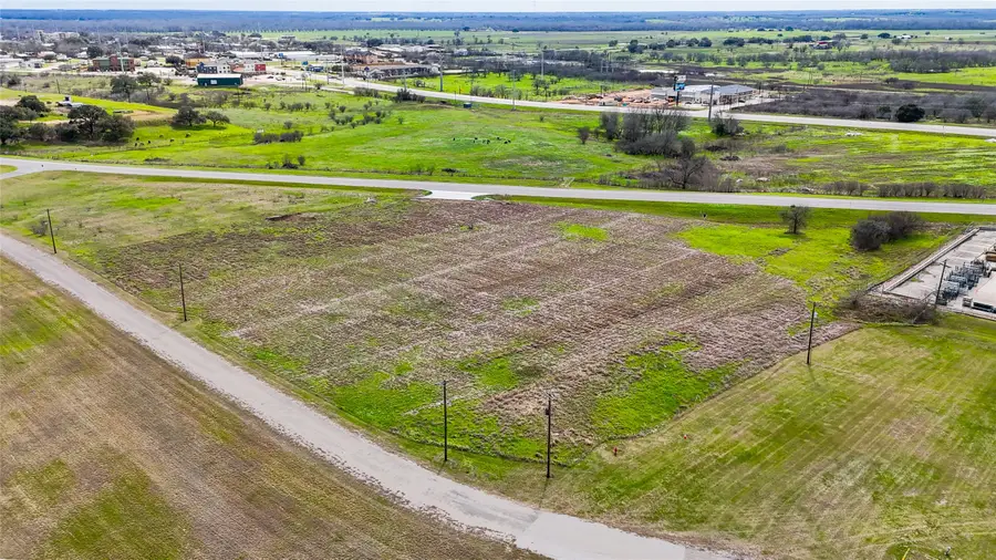 2700 Us-183, Gonzales, TX 78629 - #3