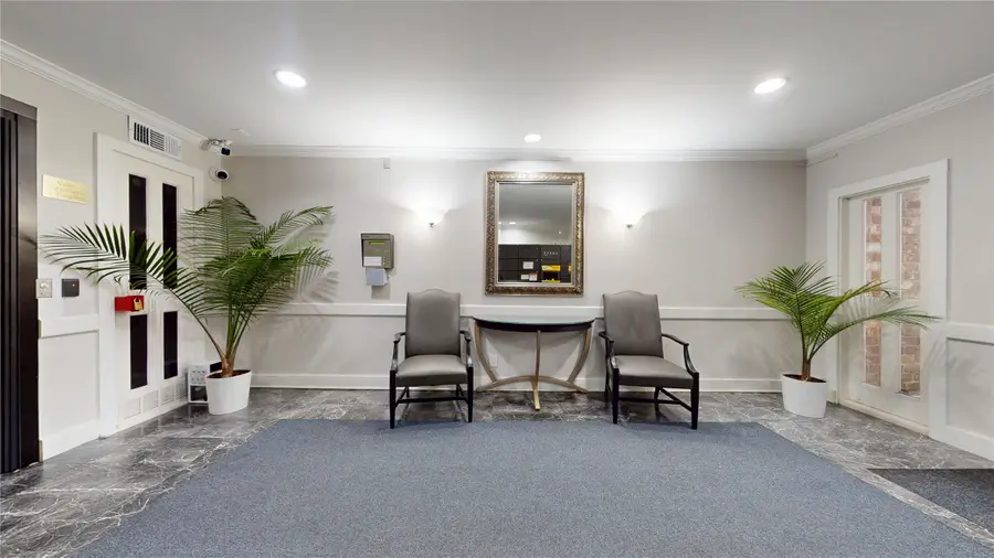 357 N Post Oak Lane #117, Houston, TX 77024 - #2