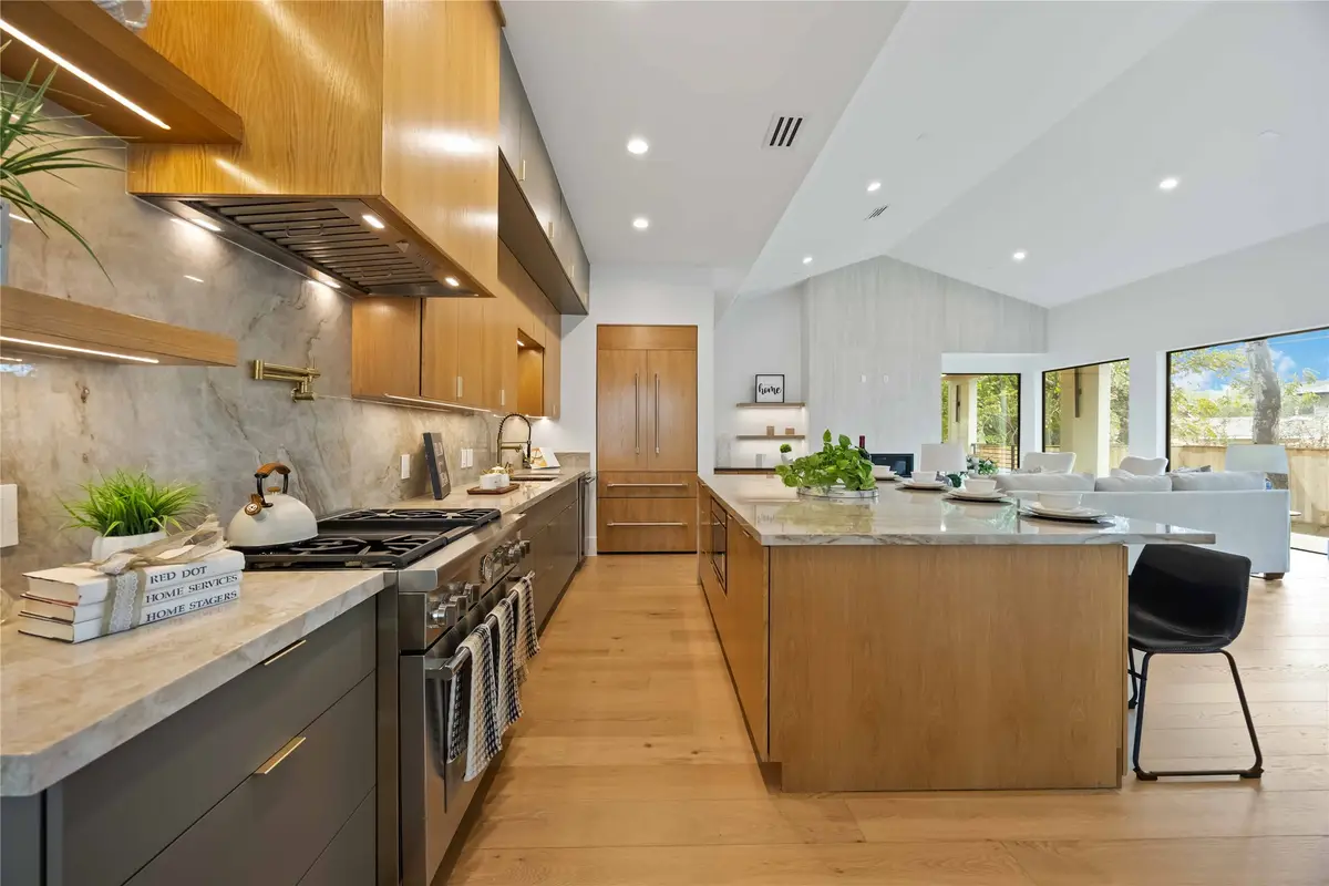 1823 Ebony Lane, Houston, TX 77018 - Image #1